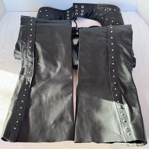 Black Leather Chaps Silver Studs Hot Leather Harley Moto Women’s Sz Small - Picture 1 of 16